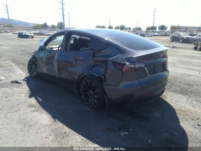 Photo 2 VIN: 7SAYGDEF4NF493485 - TESLA MODEL Y 