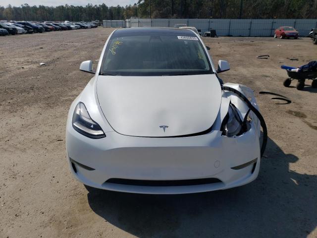 Photo 4 VIN: 7SAYGDEF4NF507272 - TESLA MODEL Y 