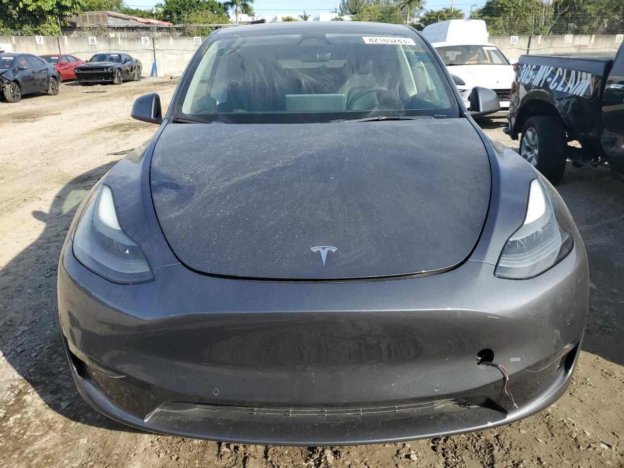 Photo 4 VIN: 7SAYGDEF4NF530678 - TESLA MODEL Y 