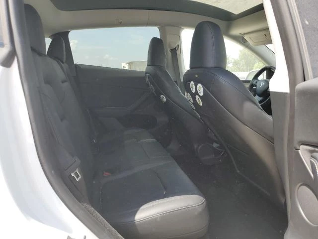 Photo 9 VIN: 7SAYGDEF4PA048714 - TESLA MODEL Y 