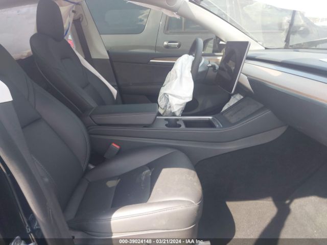 Photo 4 VIN: 7SAYGDEF4PF644229 - TESLA MODEL Y 