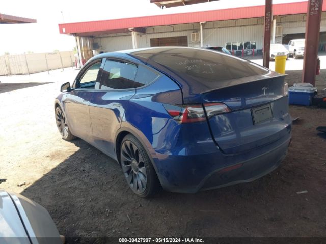 Photo 2 VIN: 7SAYGDEF4PF749515 - TESLA MODEL Y 