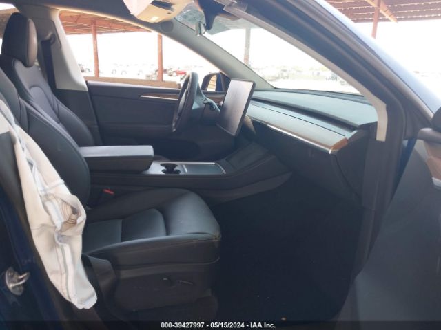 Photo 4 VIN: 7SAYGDEF4PF749515 - TESLA MODEL Y 