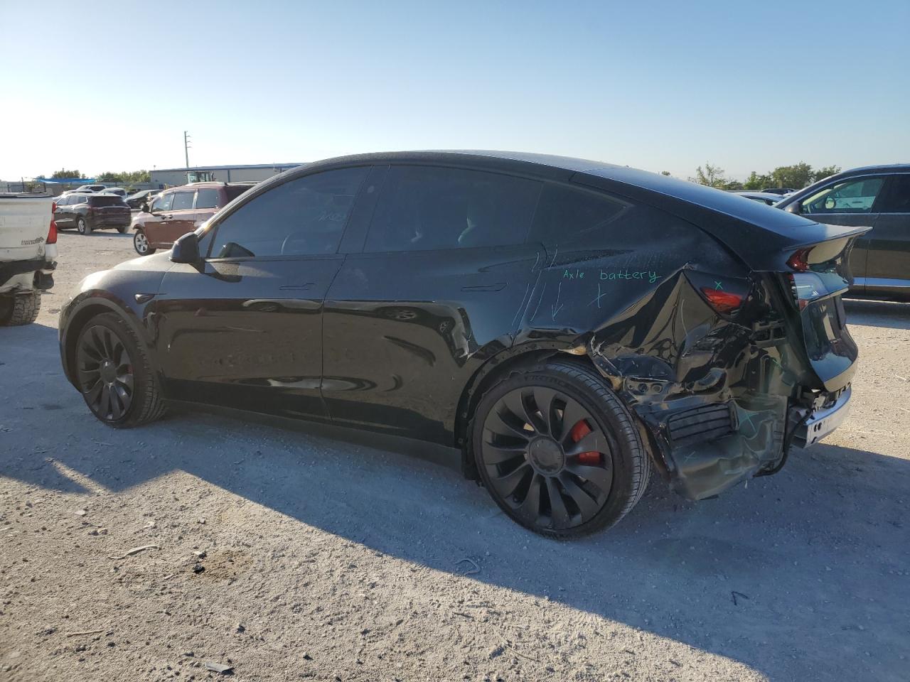 Photo 1 VIN: 7SAYGDEF4PF856385 - TESLA MODEL Y 