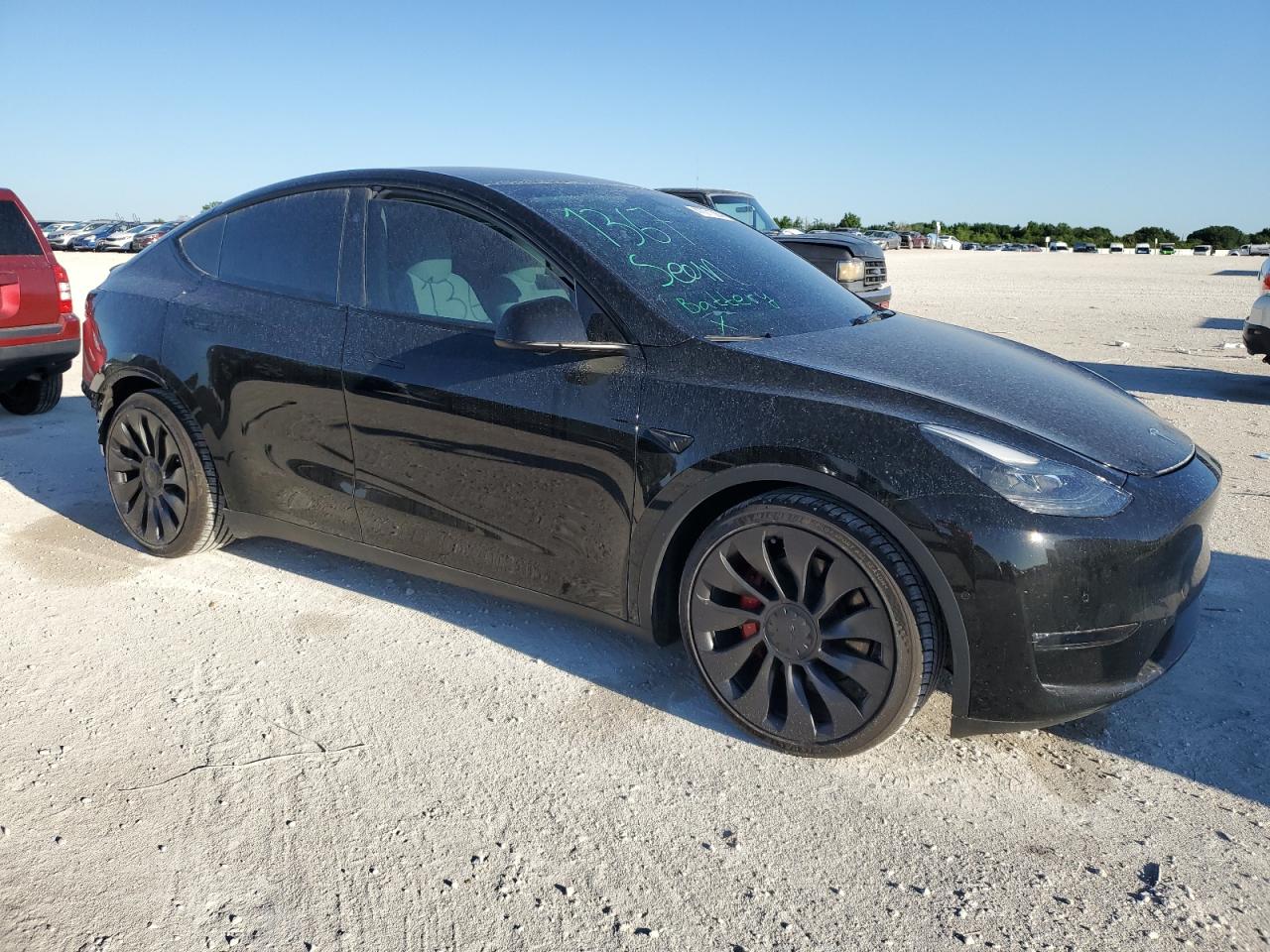 Photo 3 VIN: 7SAYGDEF4PF856385 - TESLA MODEL Y 