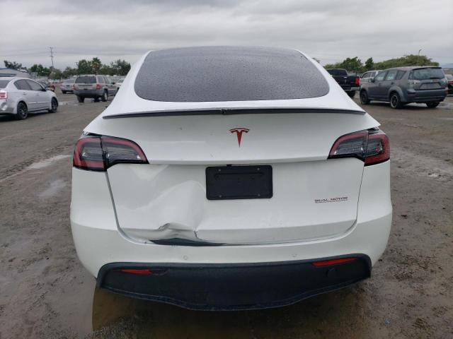 Photo 5 VIN: 7SAYGDEF5NF390463 - TESLA MODEL Y 