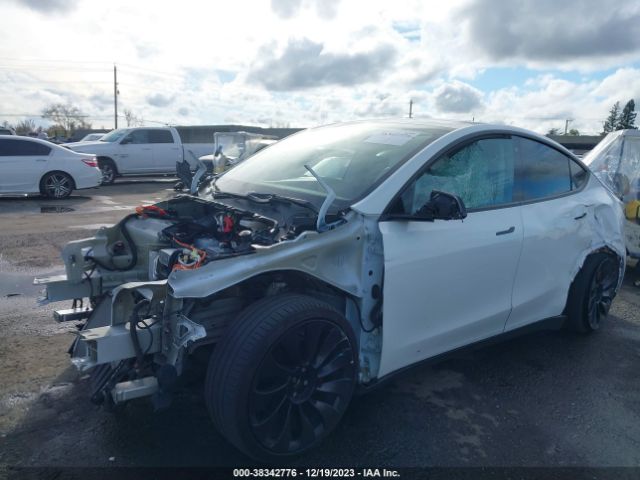 Photo 5 VIN: 7SAYGDEF5NF407021 - TESLA MODEL Y 