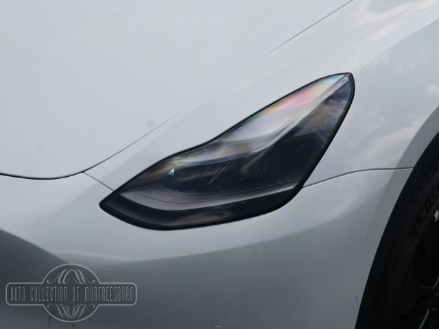 Photo 9 VIN: 7SAYGDEF5NF461449 - TESLA MODEL Y 