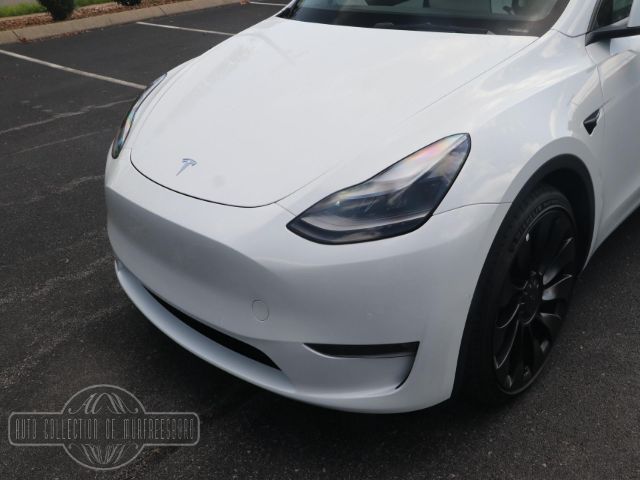 Photo 8 VIN: 7SAYGDEF5NF461449 - TESLA MODEL Y 