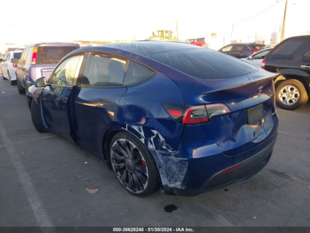 Photo 2 VIN: 7SAYGDEF5NF465114 - TESLA MODEL Y 