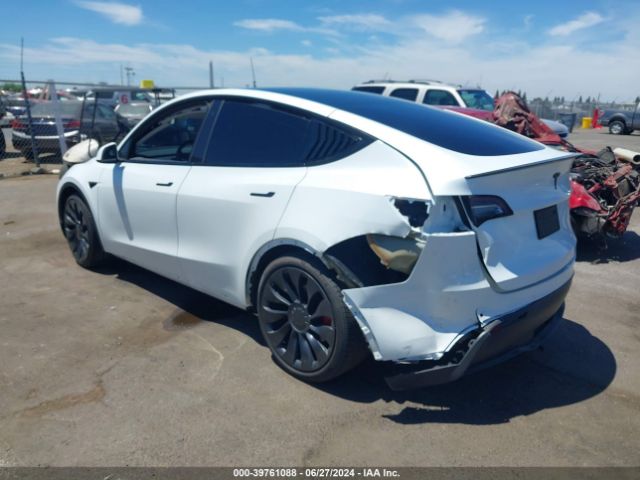 Photo 2 VIN: 7SAYGDEF5NF484634 - TESLA MODEL Y 