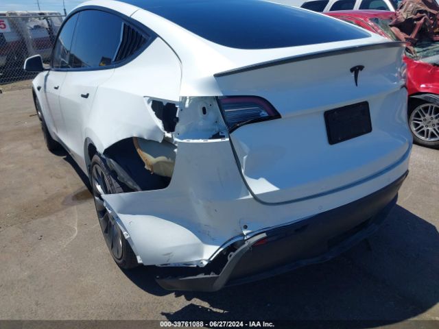 Photo 5 VIN: 7SAYGDEF5NF484634 - TESLA MODEL Y 