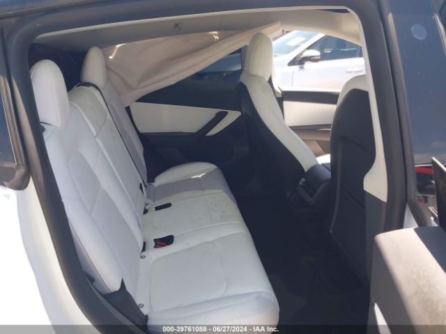 Photo 7 VIN: 7SAYGDEF5NF484634 - TESLA MODEL Y 