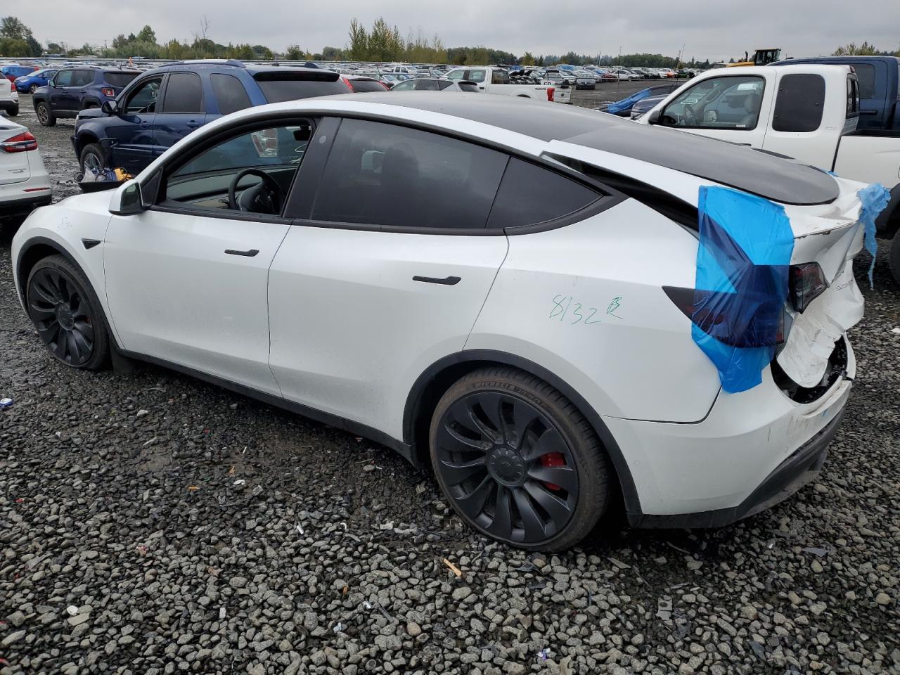 Photo 1 VIN: 7SAYGDEF5NF539471 - TESLA MODEL Y 