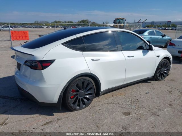 Photo 3 VIN: 7SAYGDEF5PF701800 - TESLA MODEL Y 