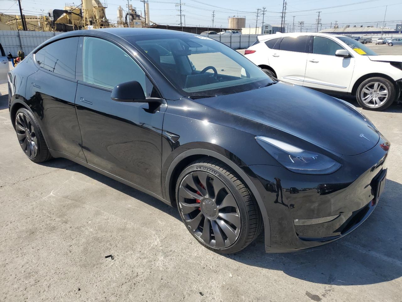 Photo 3 VIN: 7SAYGDEF5PF755081 - TESLA MODEL Y 