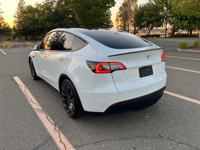 Photo 2 VIN: 7SAYGDEF6NF343071 - TESLA MODEL Y 