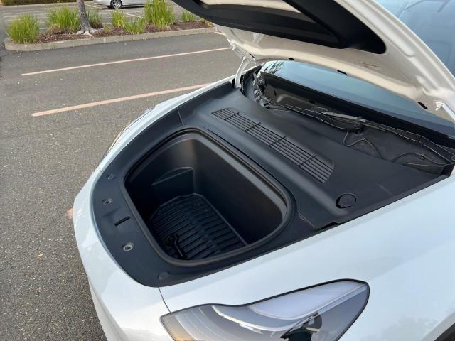 Photo 6 VIN: 7SAYGDEF6NF343071 - TESLA MODEL Y 