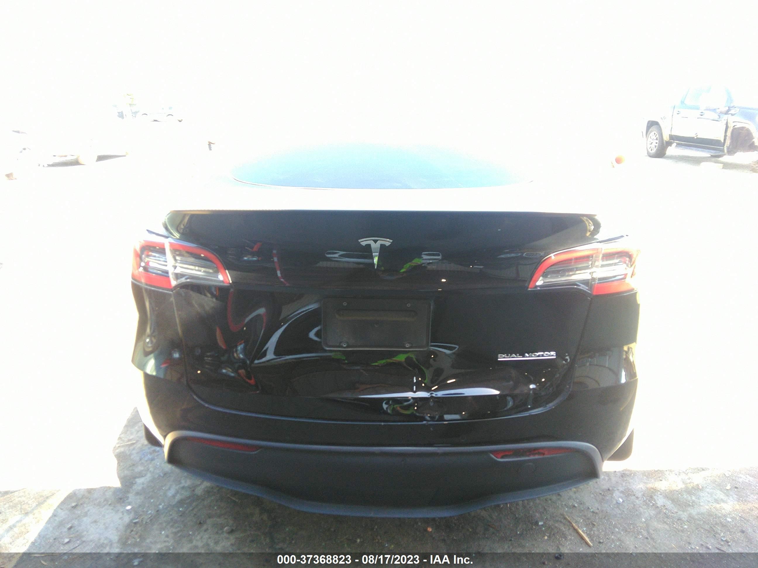 Photo 15 VIN: 7SAYGDEF6NF343118 - TESLA MODEL Y 