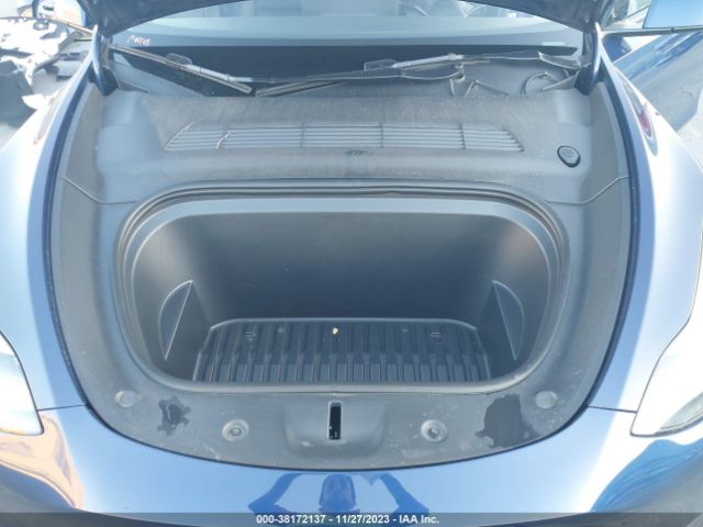 Photo 9 VIN: 7SAYGDEF6NF408887 - TESLA MODEL Y 