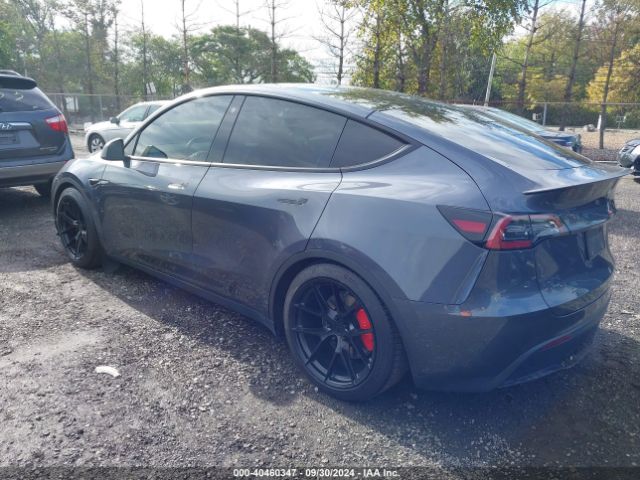 Photo 2 VIN: 7SAYGDEF6NF456583 - TESLA MODEL Y 