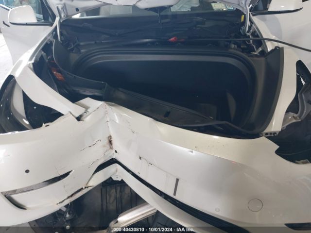 Photo 9 VIN: 7SAYGDEF6NF457412 - TESLA MODEL Y 