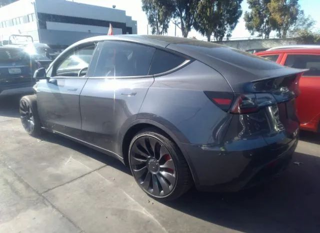 Photo 2 VIN: 7SAYGDEF6NF488322 - TESLA MODEL Y 