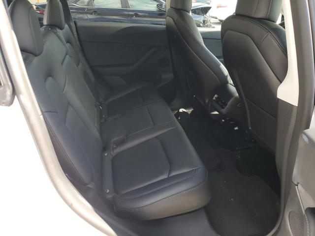 Photo 10 VIN: 7SAYGDEF6NF506883 - TESLA MODEL Y 