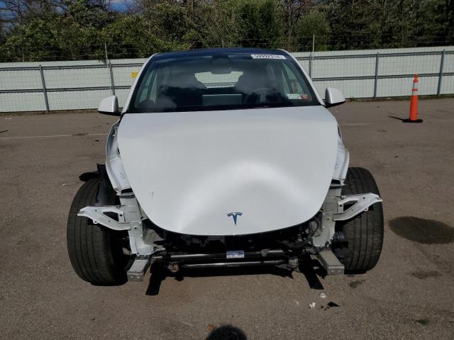 Photo 4 VIN: 7SAYGDEF6NF506883 - TESLA MODEL Y 