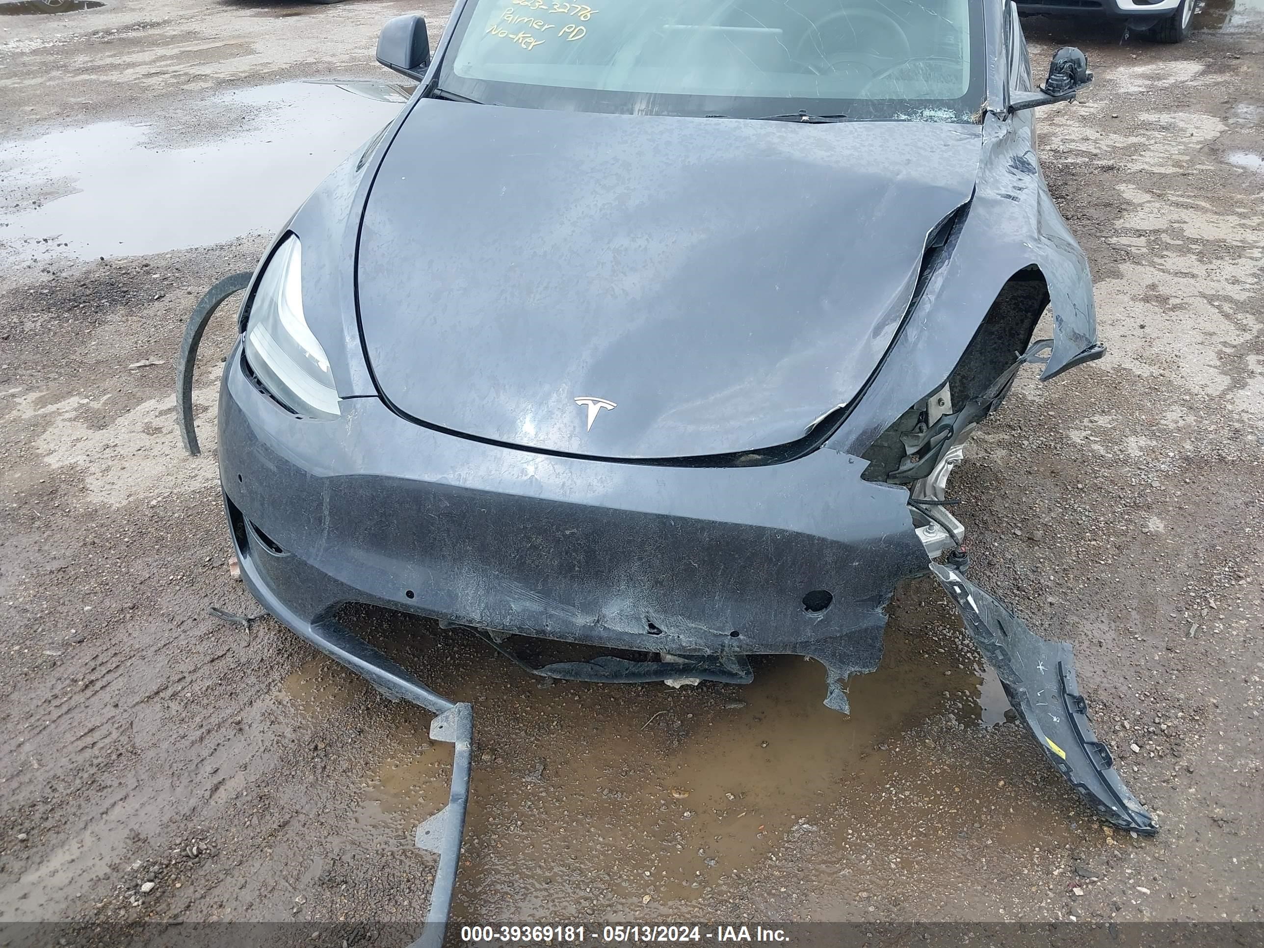 Photo 8 VIN: 7SAYGDEF6NF545974 - TESLA MODEL Y 