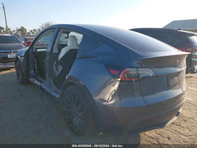 Photo 2 VIN: 7SAYGDEF6PF594806 - TESLA MODEL Y 