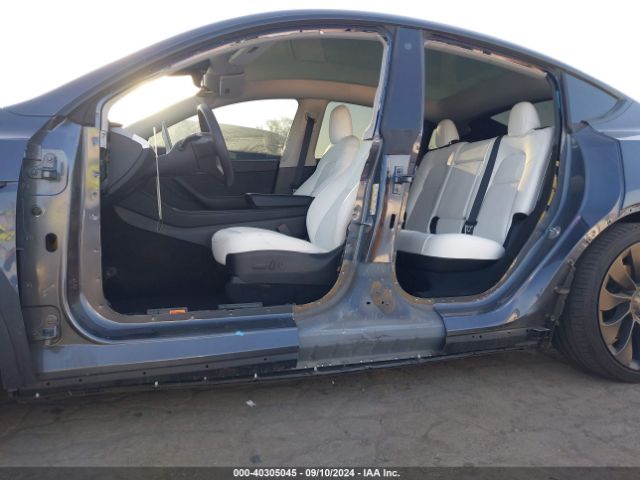 Photo 5 VIN: 7SAYGDEF6PF594806 - TESLA MODEL Y 