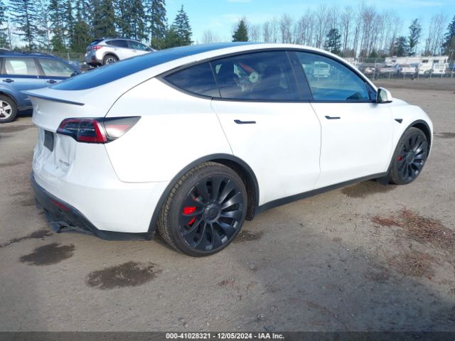 Photo 3 VIN: 7SAYGDEF6PF715771 - TESLA MODEL Y 