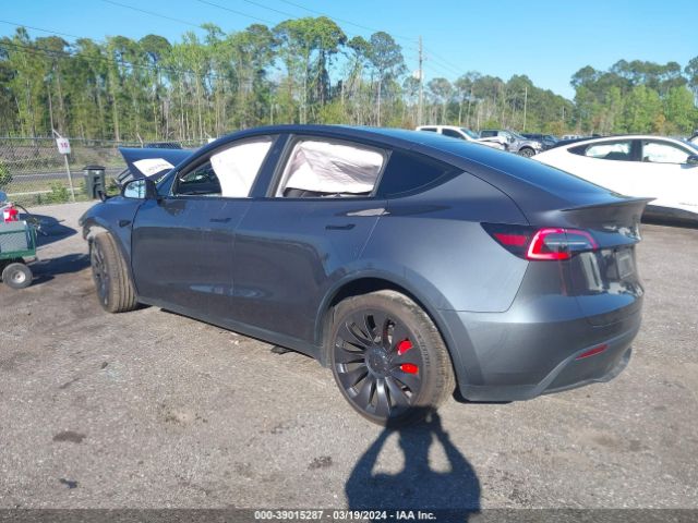 Photo 2 VIN: 7SAYGDEF6PF789949 - TESLA MODEL Y 