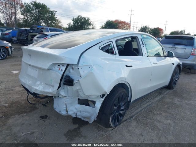 Photo 3 VIN: 7SAYGDEF6PF831066 - TESLA MODEL Y 