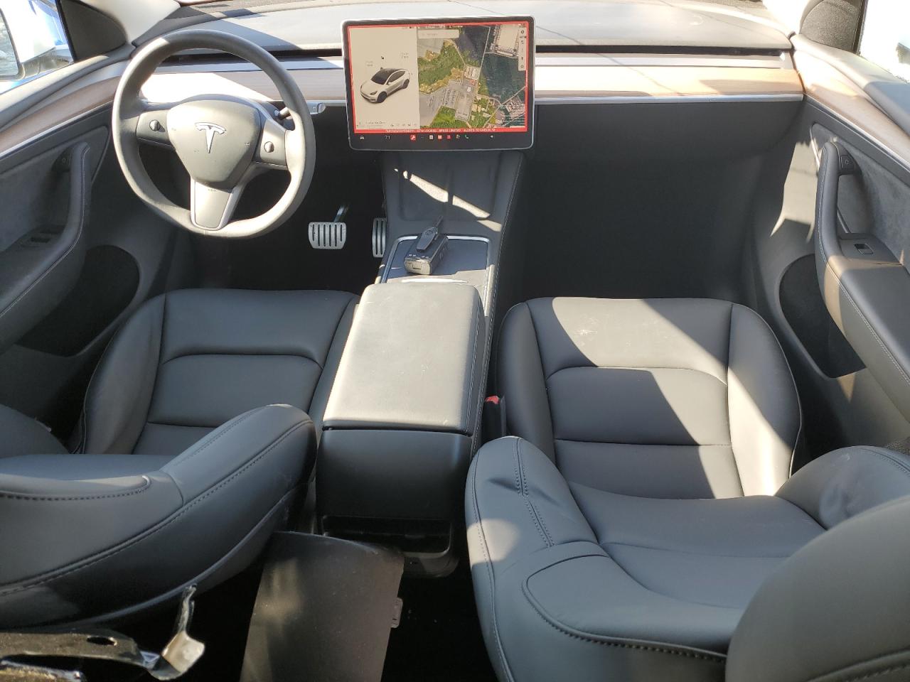 Photo 7 VIN: 7SAYGDEF6PF833111 - TESLA MODEL Y 