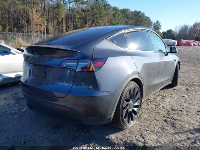 Photo 3 VIN: 7SAYGDEF6PF865153 - TESLA MODEL Y 