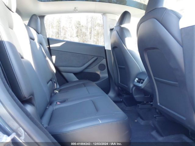 Photo 7 VIN: 7SAYGDEF6PF865153 - TESLA MODEL Y 