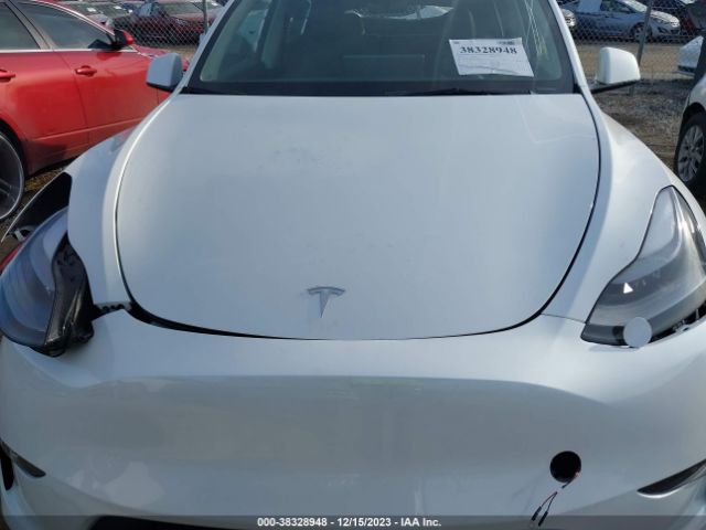 Photo 9 VIN: 7SAYGDEF6PF903884 - TESLA MODEL Y 