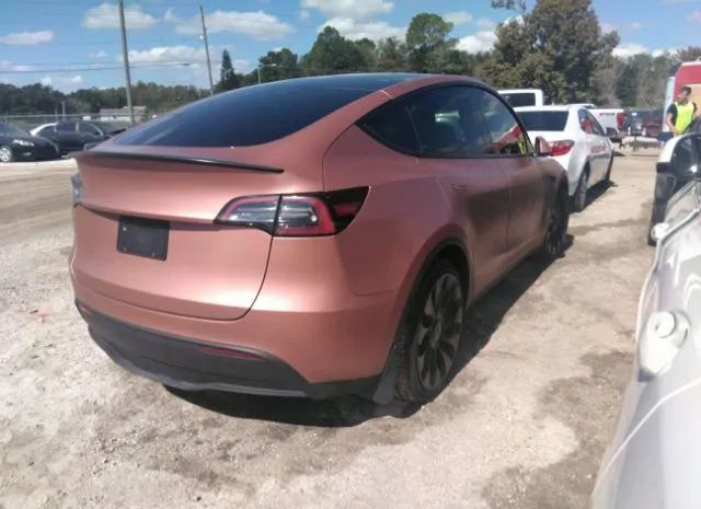 Photo 3 VIN: 7SAYGDEF7NF441963 - TESLA MODEL Y 