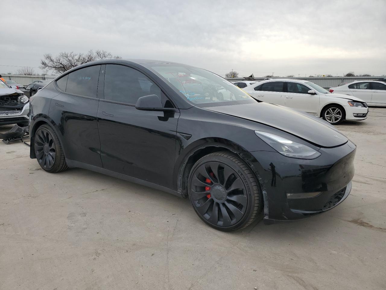 Photo 3 VIN: 7SAYGDEF7NF446175 - TESLA MODEL Y 