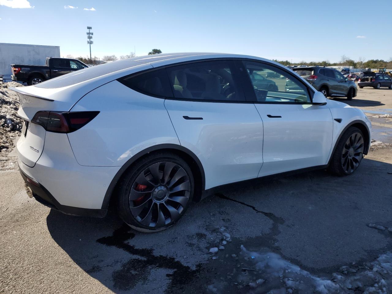 Photo 2 VIN: 7SAYGDEF7NF462974 - TESLA MODEL Y 