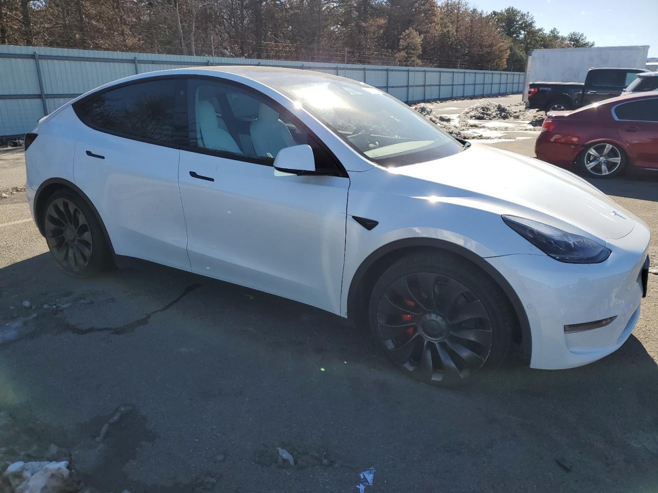 Photo 3 VIN: 7SAYGDEF7NF462974 - TESLA MODEL Y 