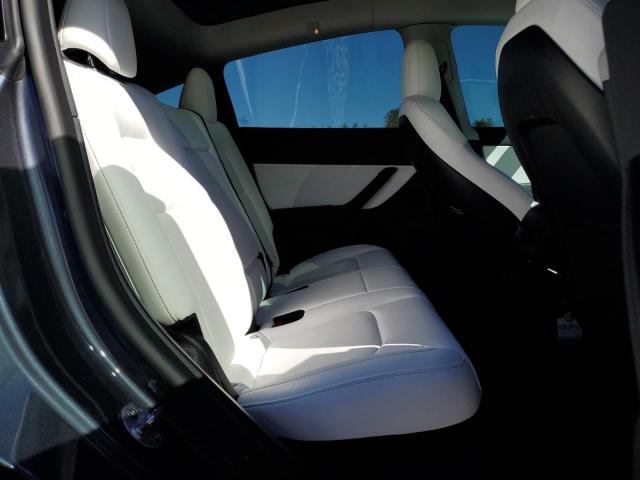 Photo 9 VIN: 7SAYGDEF7NF463302 - TESLA MODEL Y 