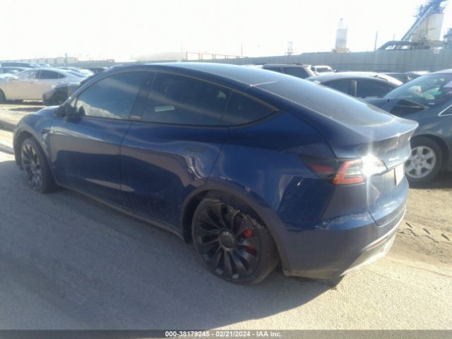 Photo 2 VIN: 7SAYGDEF7NF488569 - TESLA MODEL Y 