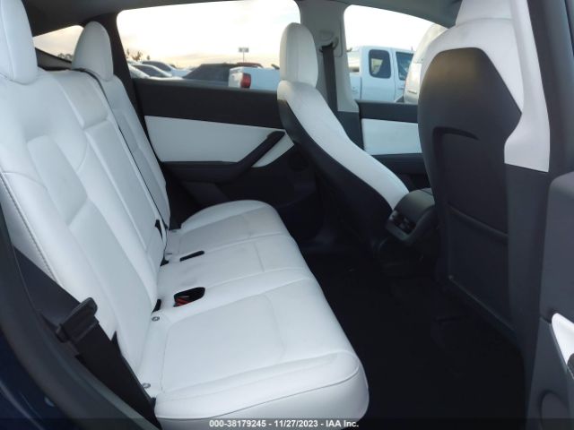 Photo 7 VIN: 7SAYGDEF7NF488569 - TESLA MODEL Y 