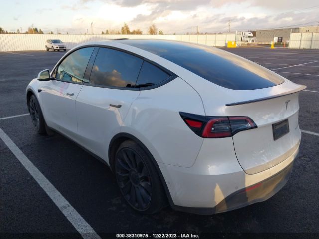 Photo 2 VIN: 7SAYGDEF7NF506116 - TESLA MODEL Y 