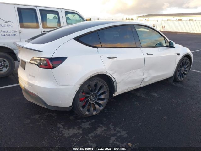 Photo 3 VIN: 7SAYGDEF7NF506116 - TESLA MODEL Y 