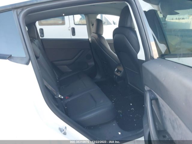 Photo 7 VIN: 7SAYGDEF7NF506116 - TESLA MODEL Y 