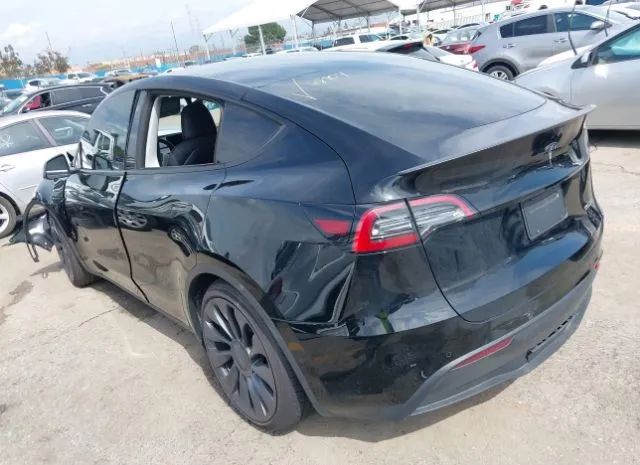 Photo 2 VIN: 7SAYGDEF7NF551038 - TESLA MODEL Y 